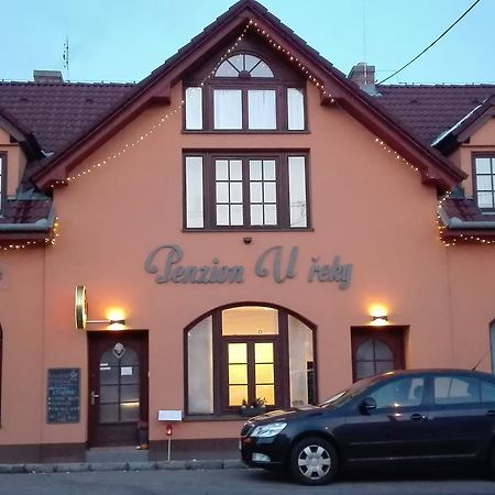 Penzion U Reky Vojkovice  ภายนอก รูปภาพ